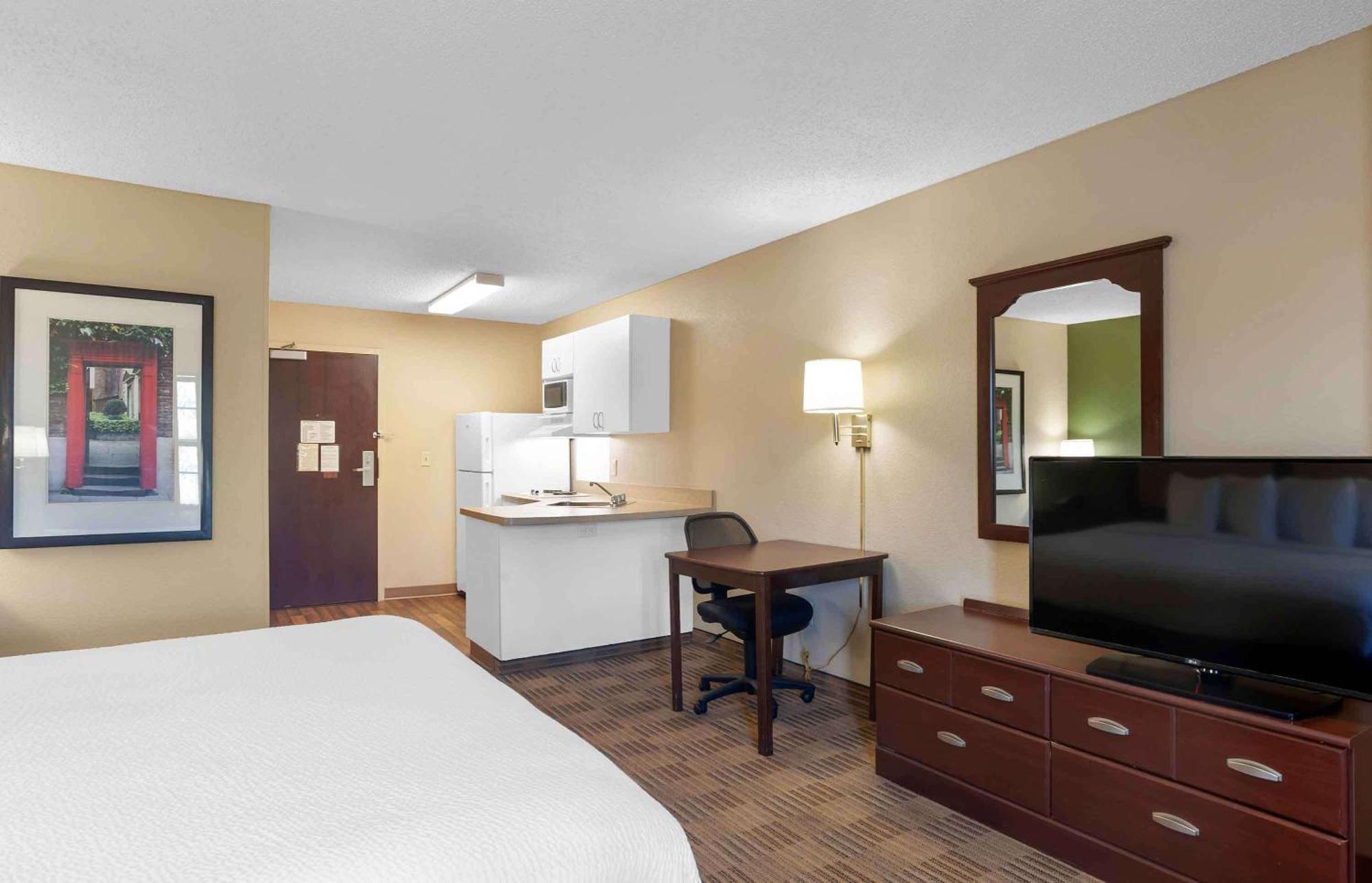 Extended Stay America Suites - Boston - Westborough - Connector Road Exteriör bild